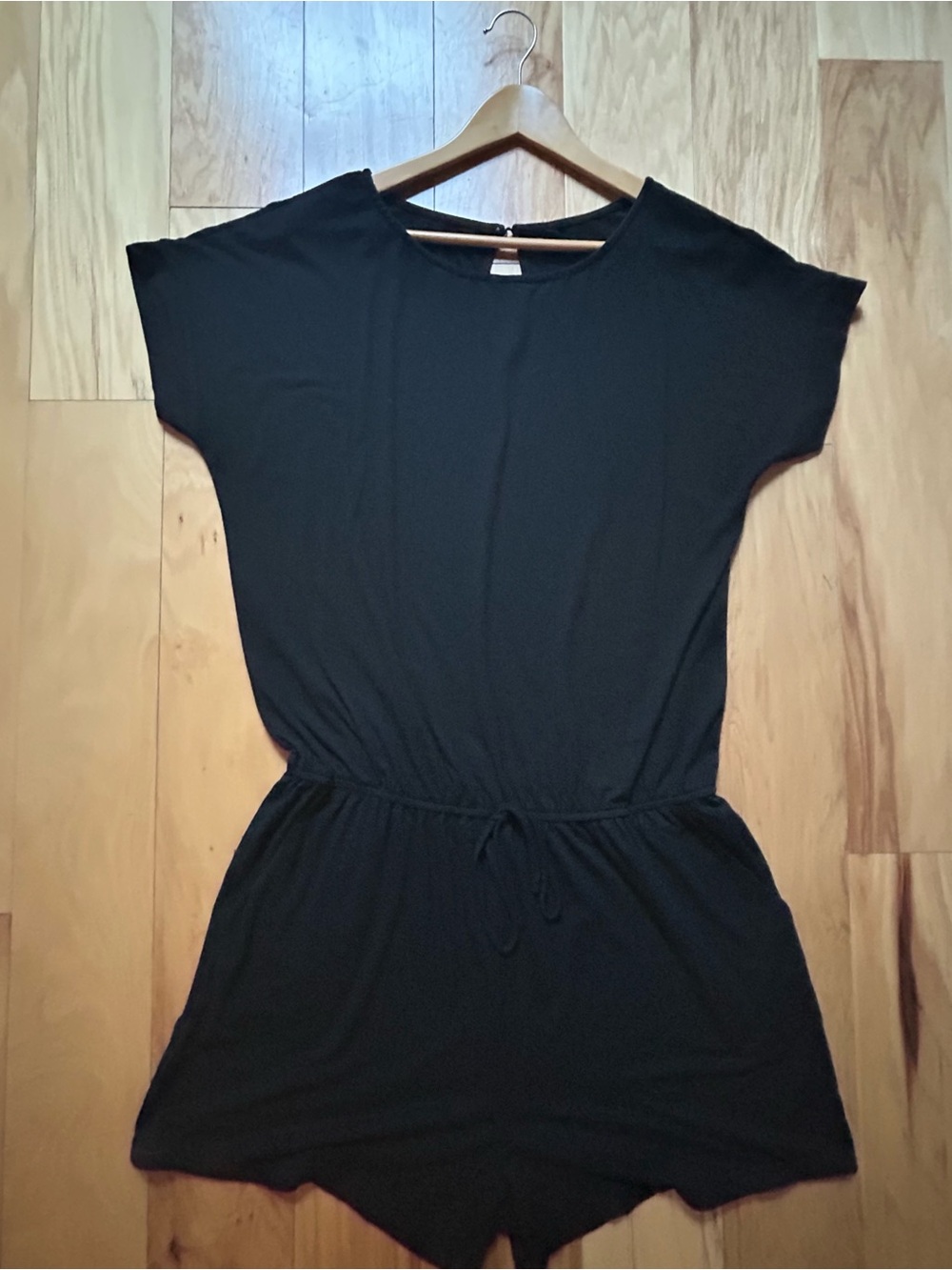 Black Women’s Short Sleeve Drawstring Romper